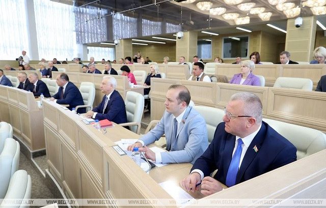 Одобрение законов